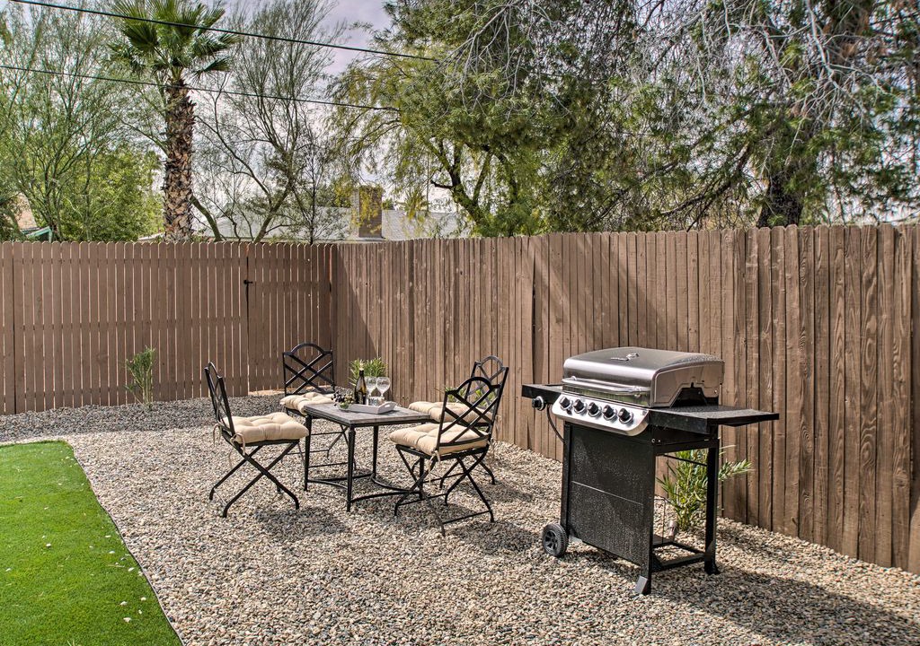 Photo of Patio Balcony in Peaceful Valley