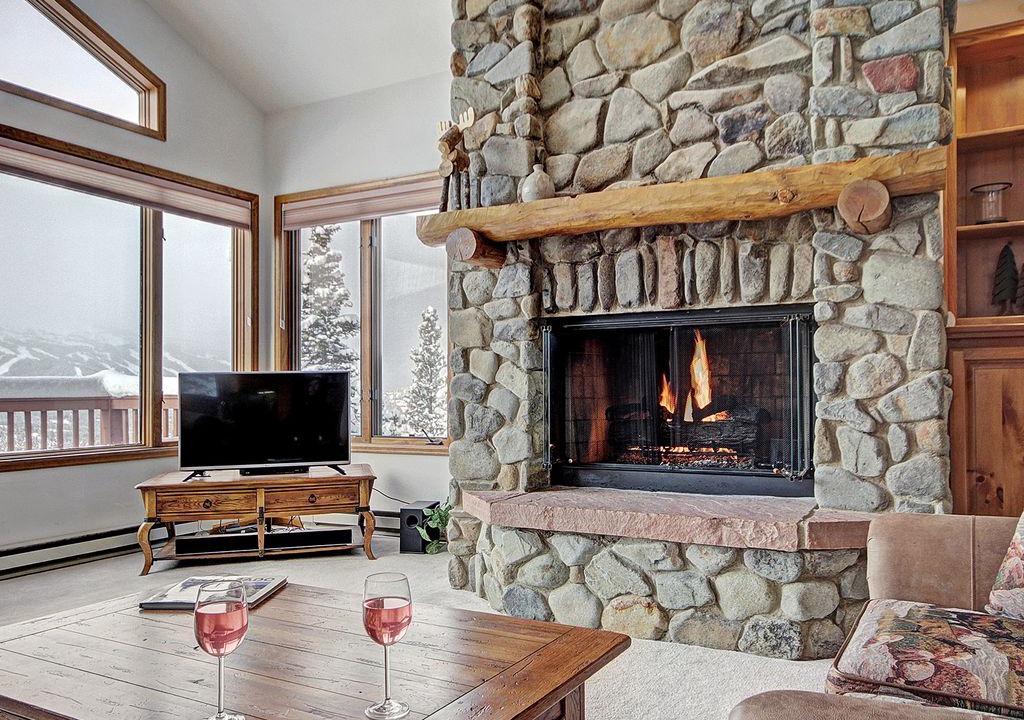 Photo of Livingroom in Dunkin Hill