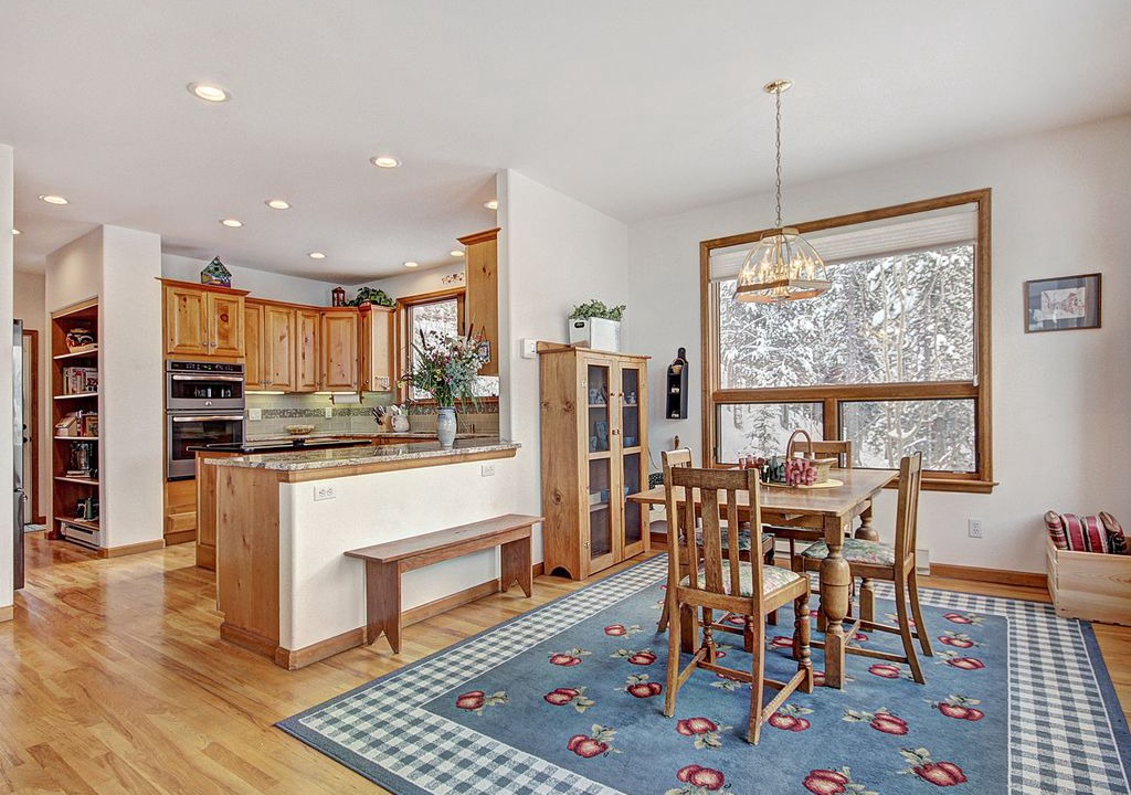 Photo of Livingroom in Dunkin Hill