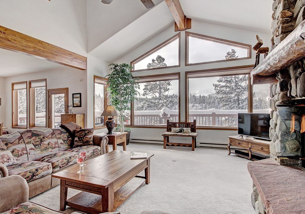 Photo of Livingroom in Dunkin Hill