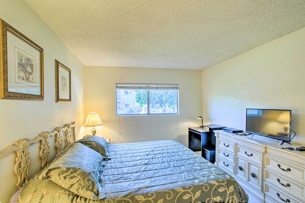 Photo of Bedroom in Winfield Place