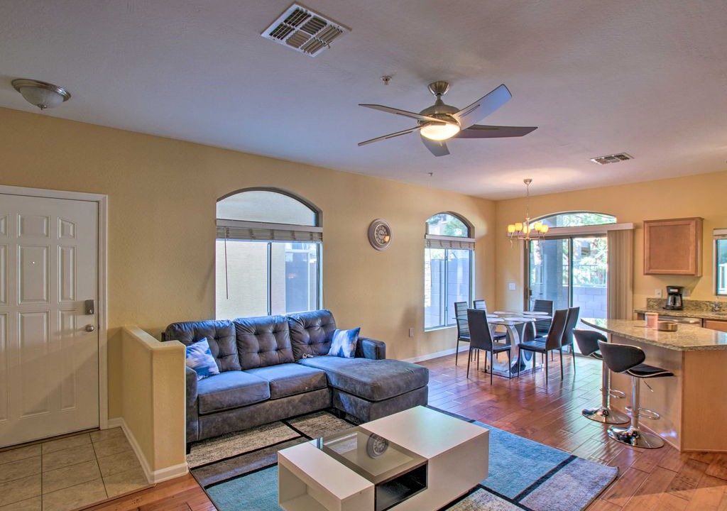 Photo of Livingroom in Augusta Ranch