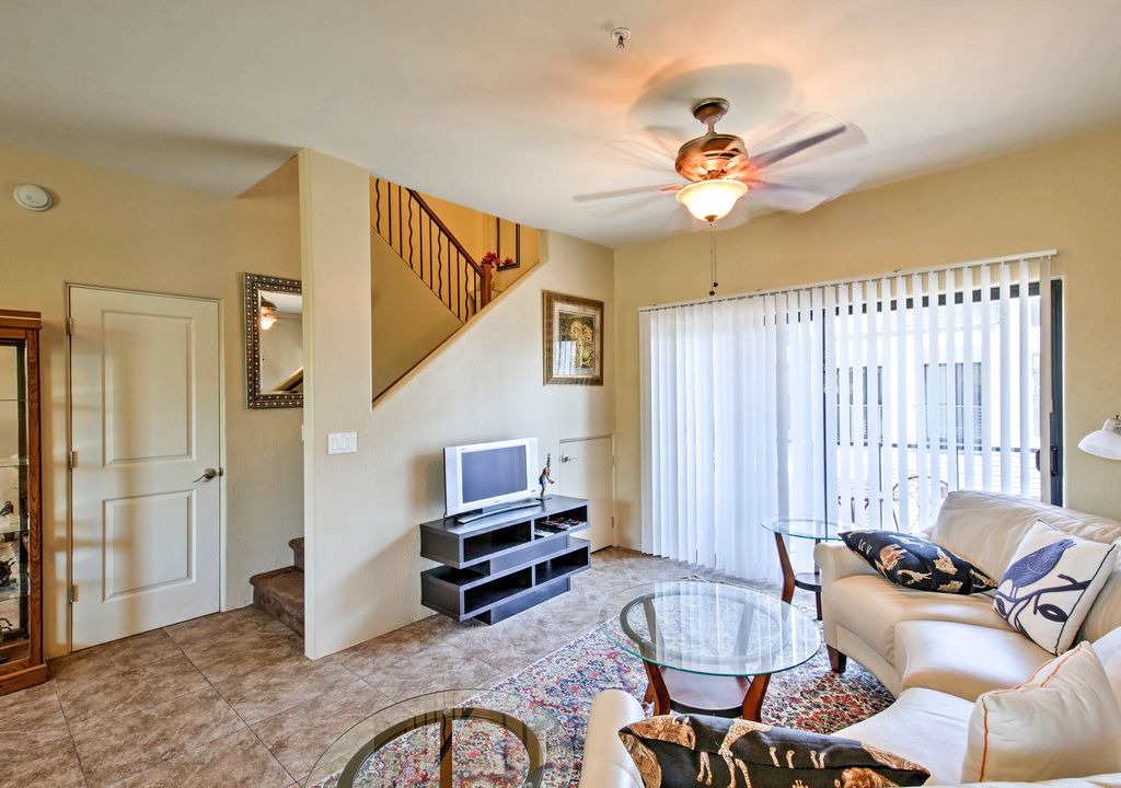 Photo of Livingroom in Sunset