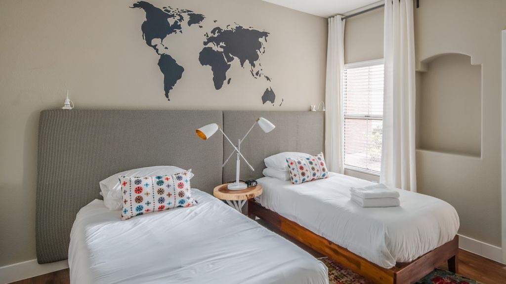 Photo of Bedroom in Evans Churchill