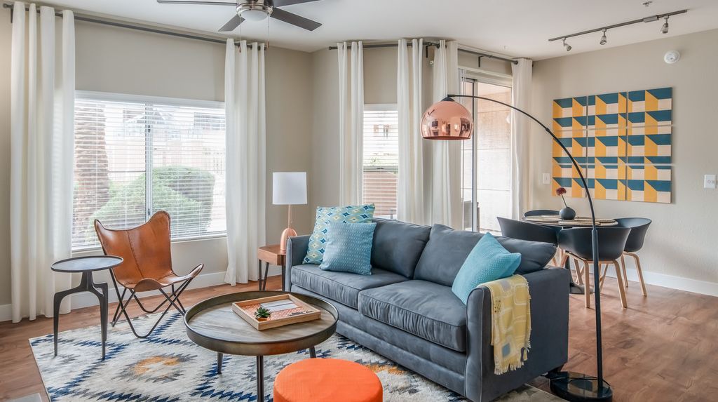 Photo of Livingroom in Evans Churchill