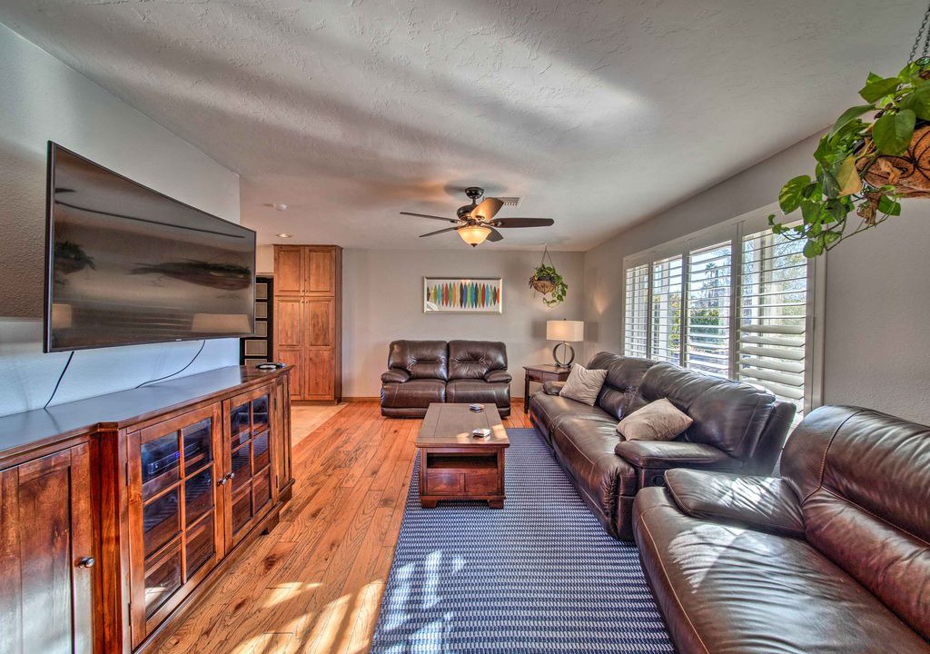 Photo of Livingroom in Norma Estates