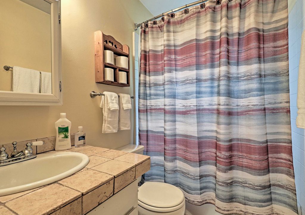Photo of Bathroom in Fish Camp