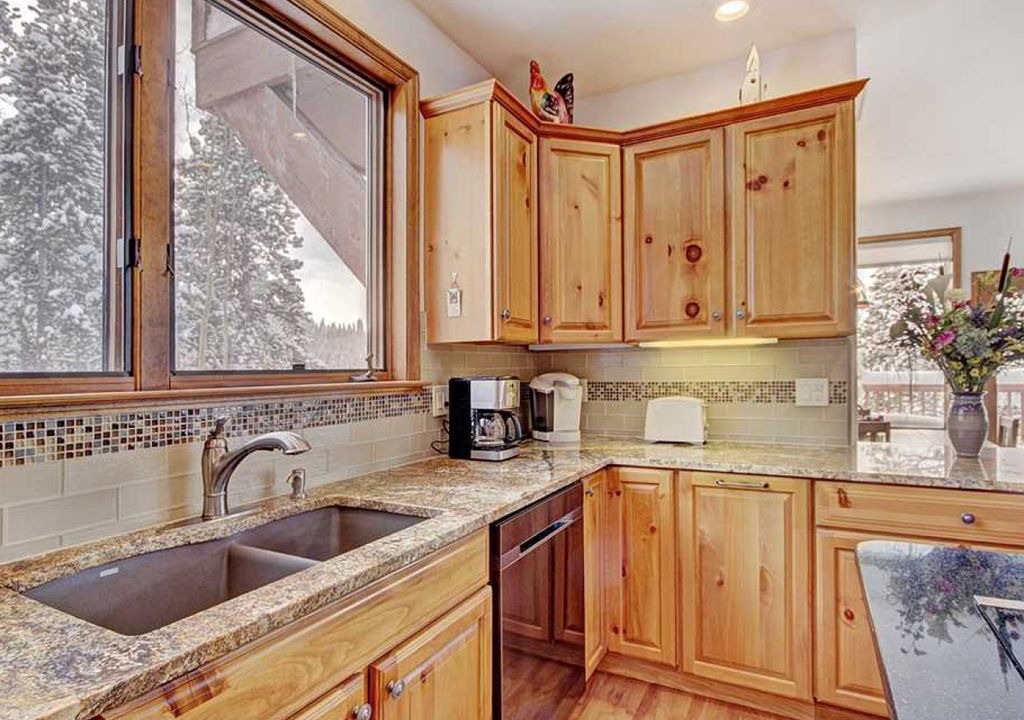 Photo of Kitchen in Dunkin Hill