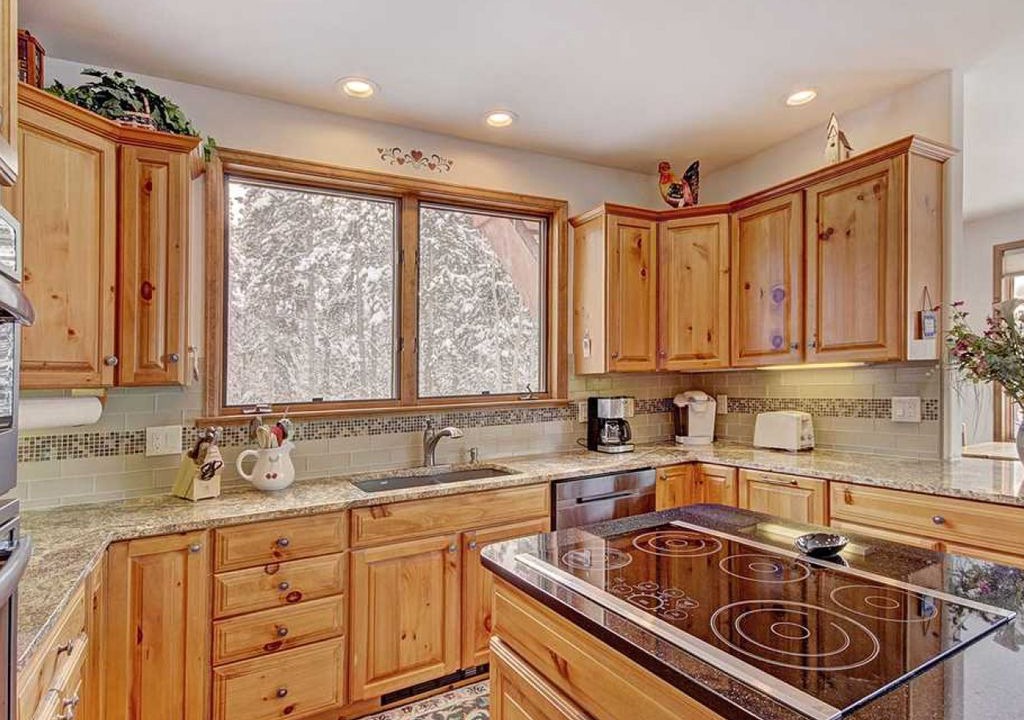 Photo of Kitchen in Dunkin Hill