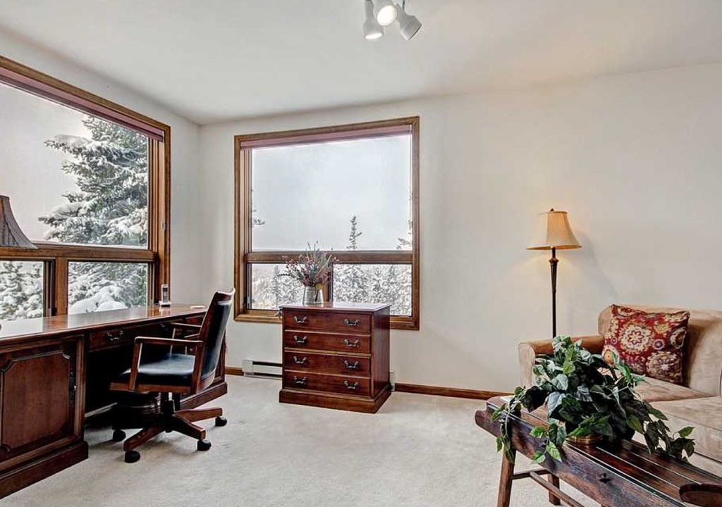 Photo of Livingroom in Dunkin Hill