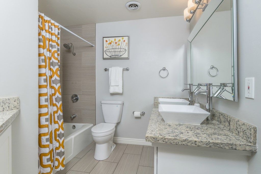 Photo of Bathroom in Parkcrest
