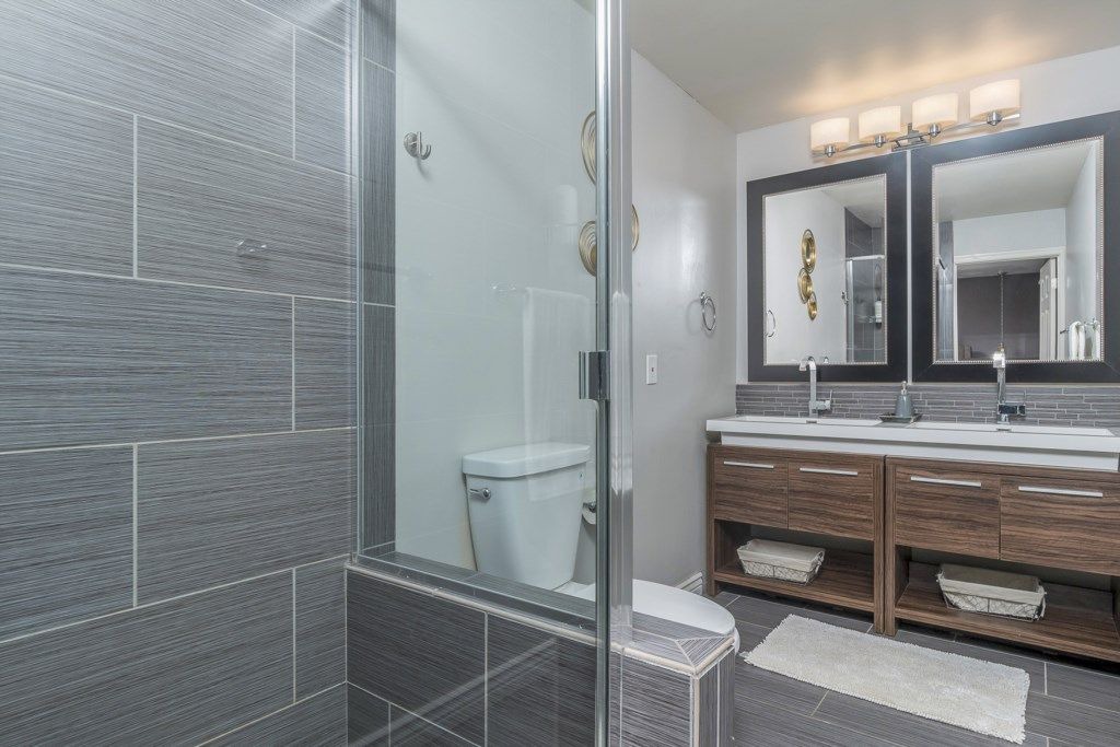 Photo of Bathroom in Parkcrest