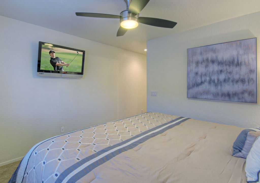 Photo of Bedroom in Alta Mesa