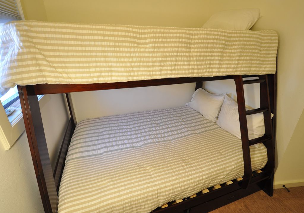 Photo of Bedroom in Matterhorn Village