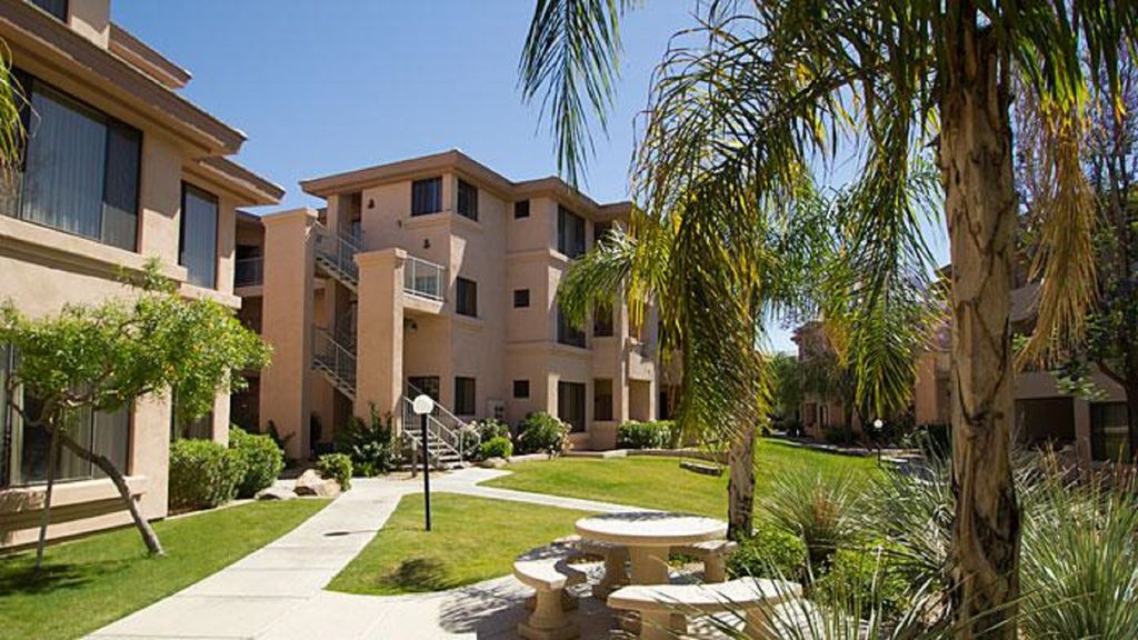 Photo of Buildings in Scottsdale Links