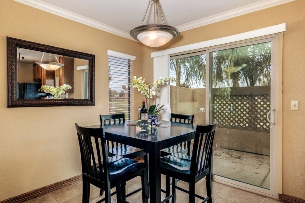 Photo of Livingroom in Peaceful Valley