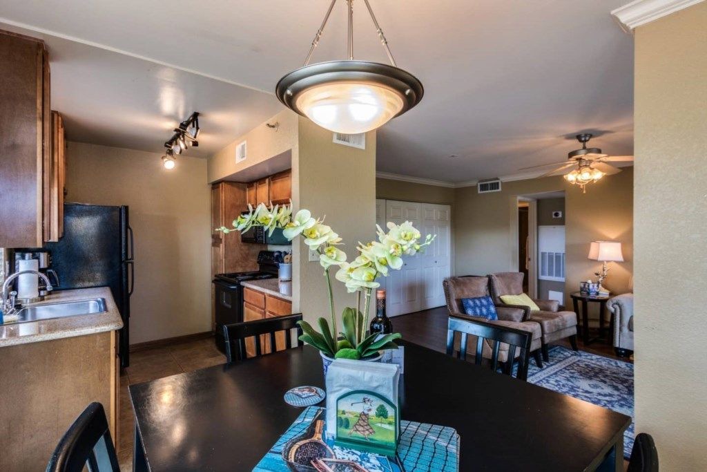 Photo of Livingroom in Peaceful Valley