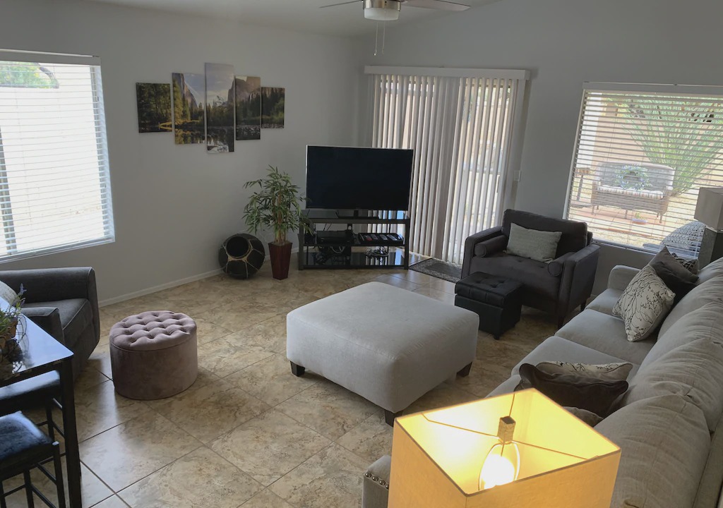 Photo of Livingroom in McDowell Mountain Ranch