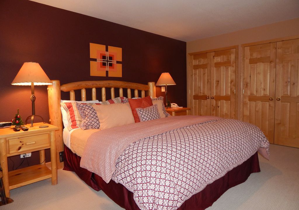 Photo of Bedroom in Teton Pines