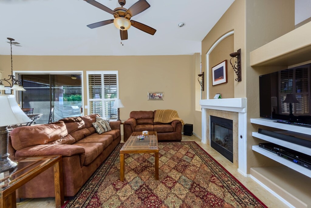 Photo of Livingroom in McDowell Mountain Ranch