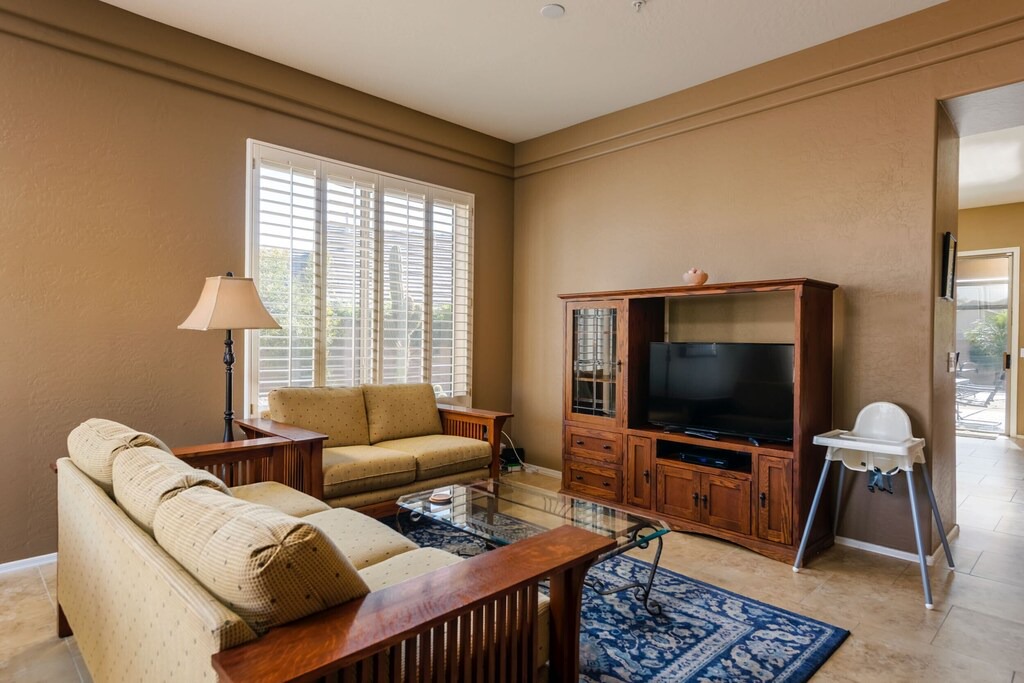 Photo of Livingroom in McDowell Mountain Ranch