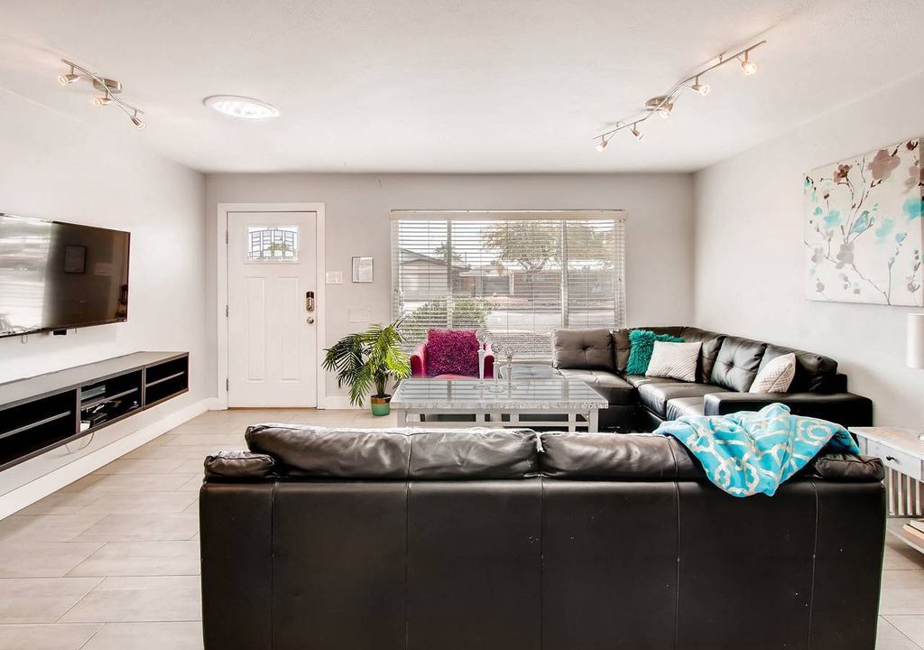 Photo of Livingroom in Scottsdale Estates Six