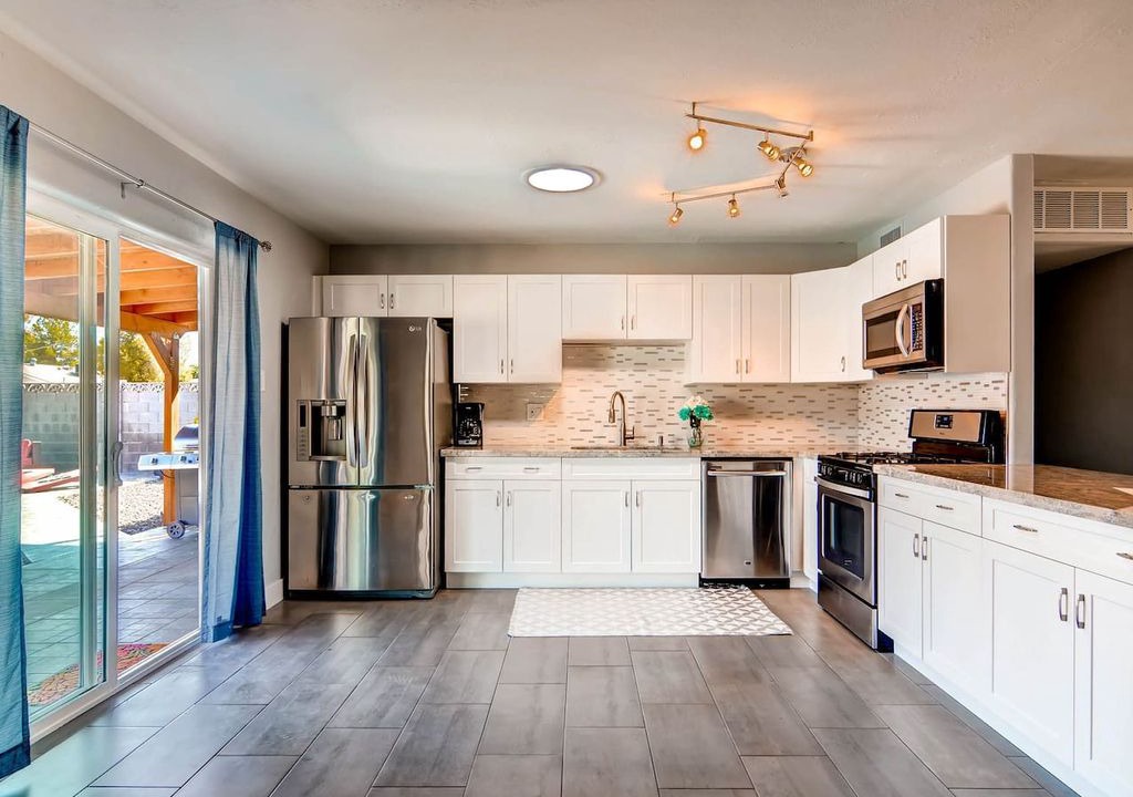 Photo of Kitchen in Scottsdale Estates Six