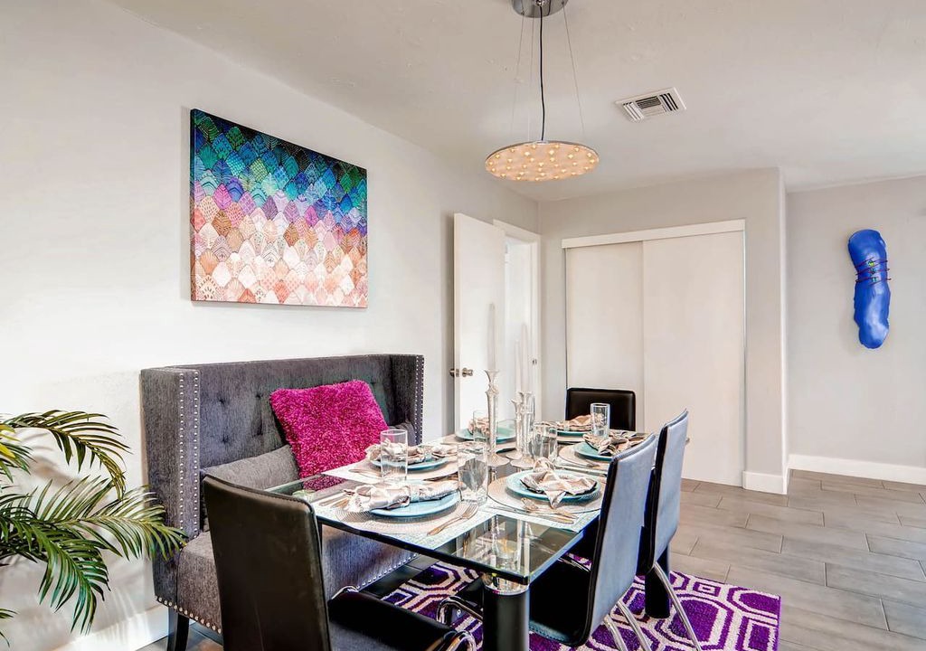 Photo of Livingroom in Scottsdale Estates Six