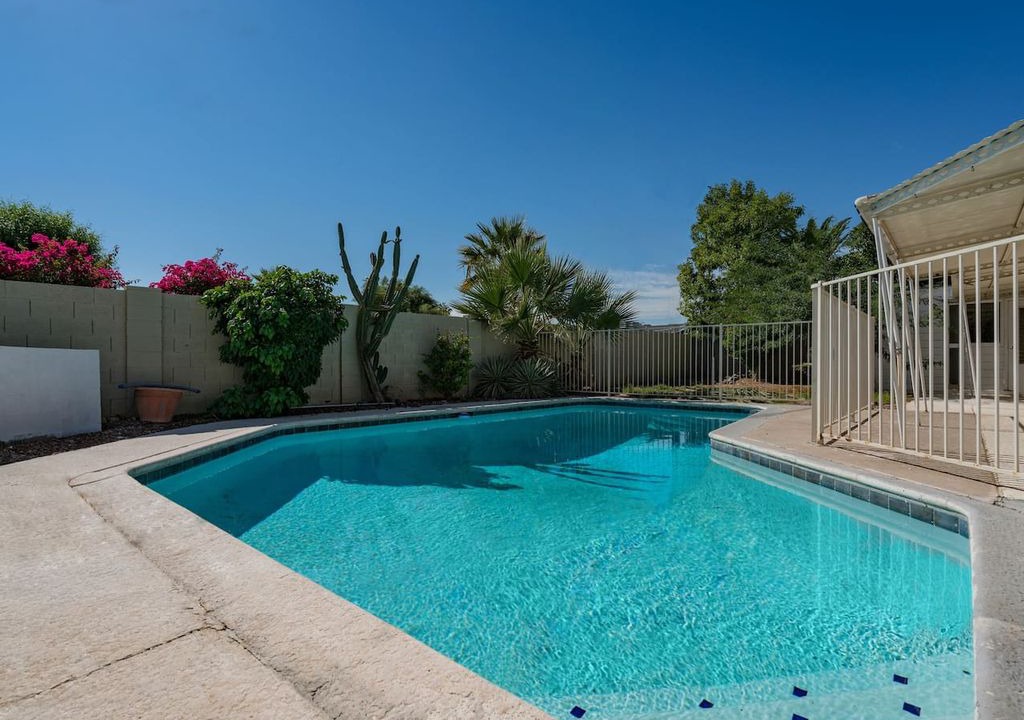 Photo of Outdoor in Hy-view