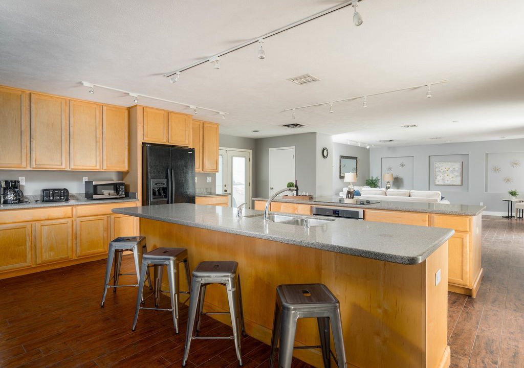 Photo of Kitchen in Hy-view