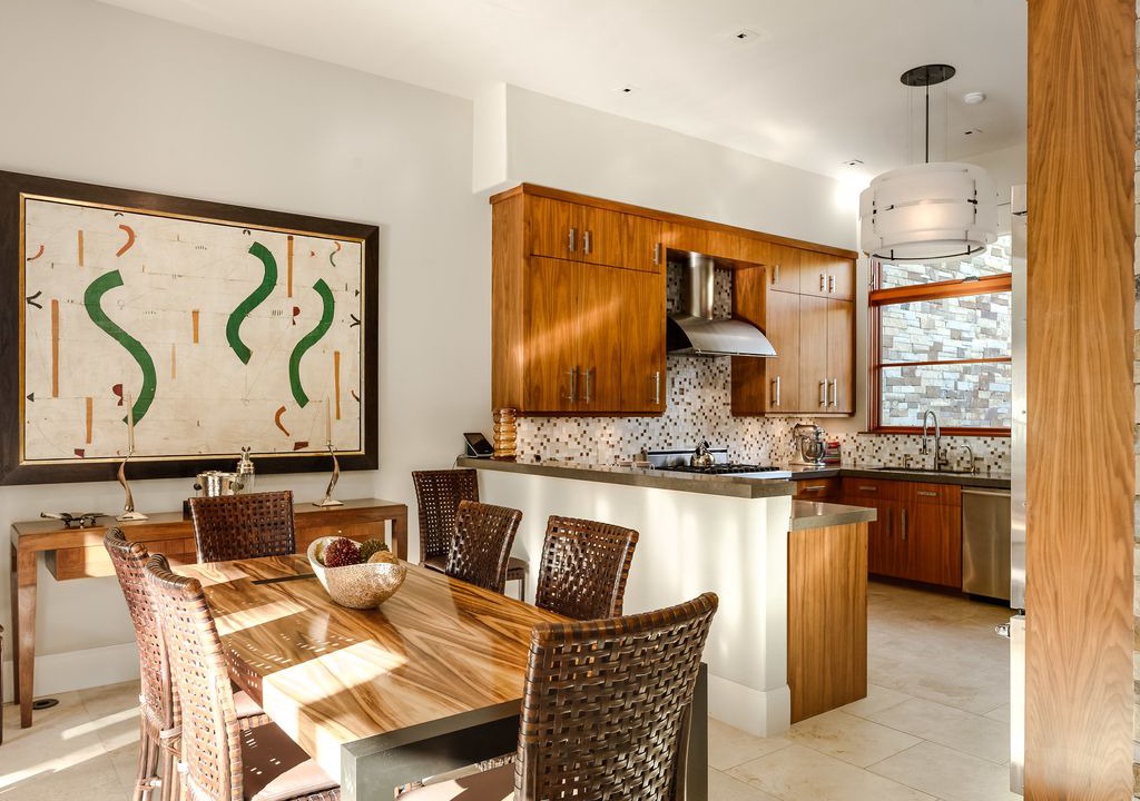 Photo of Livingroom in Mountain Valley
