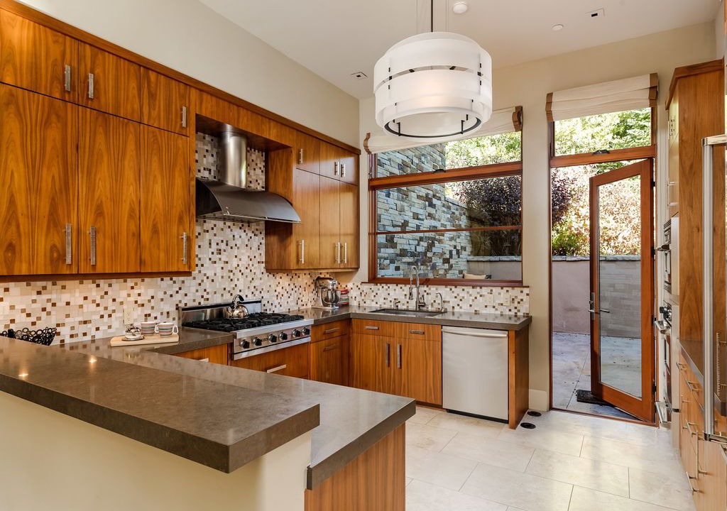 Photo of Kitchen in Mountain Valley
