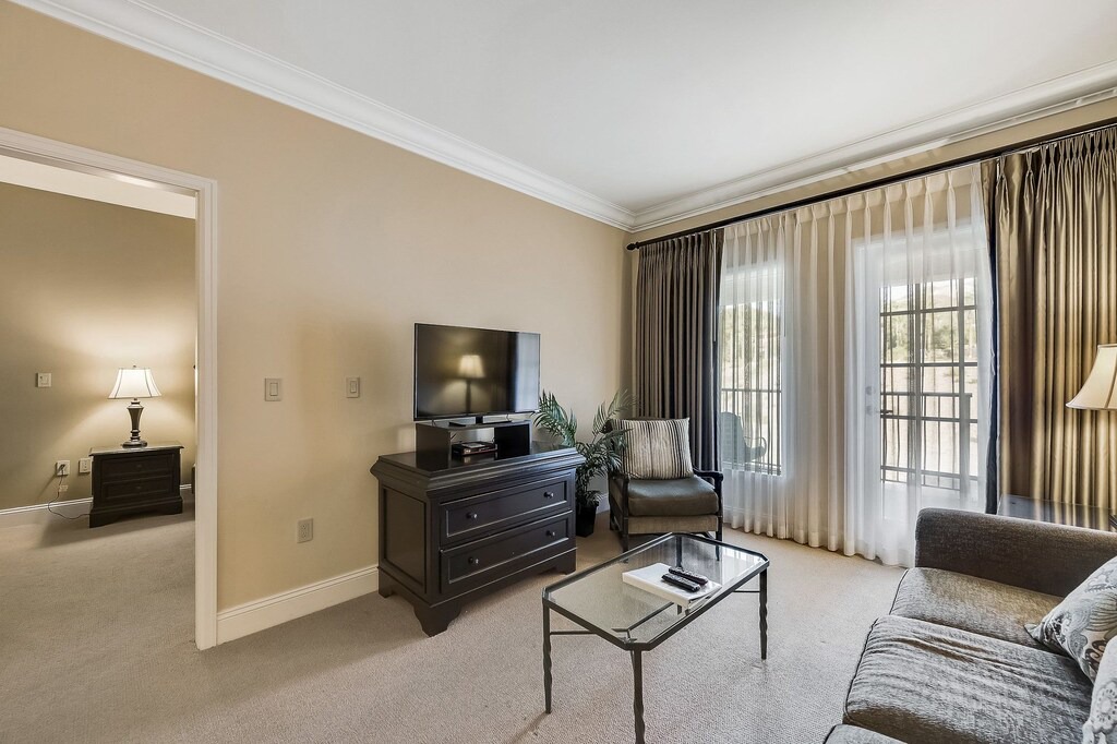 Photo of Livingroom in Lake Las Vegas