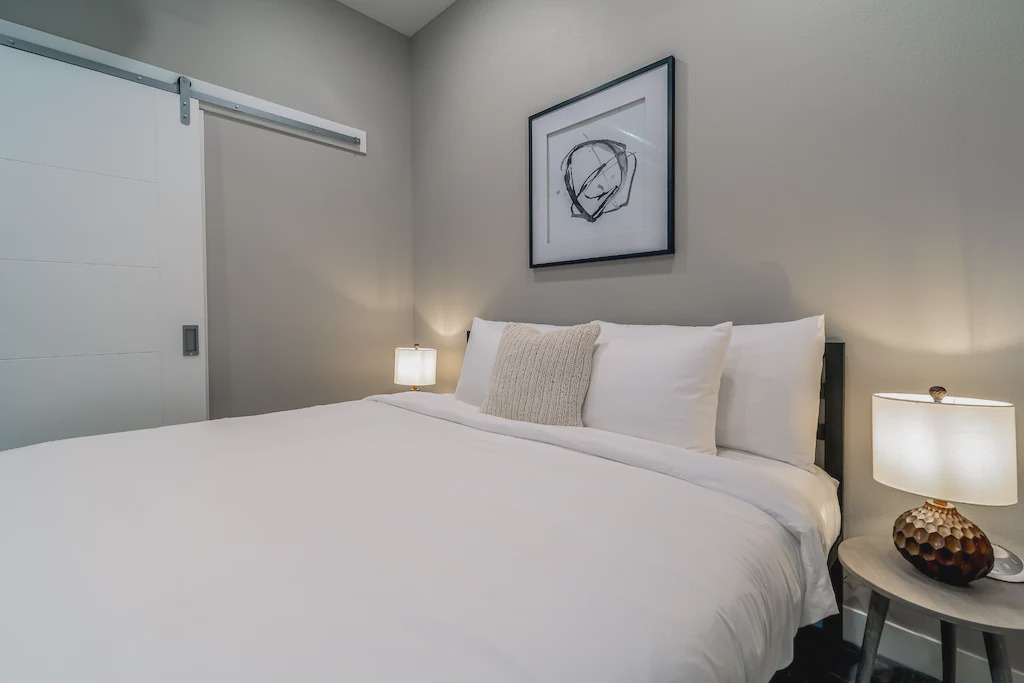Photo of Bedroom in Downtown Des Moines