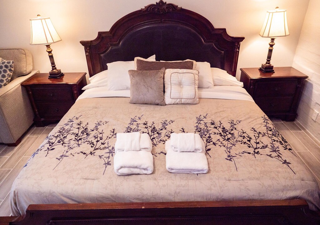 Photo of Bedroom in Inner Circle