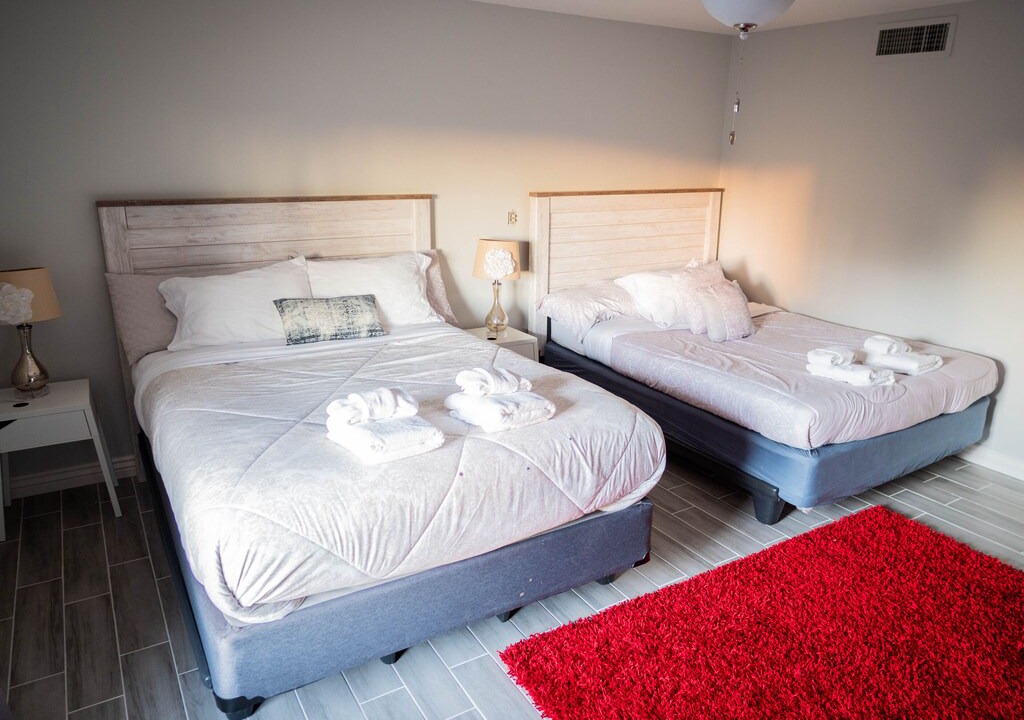 Photo of Bedroom in Inner Circle