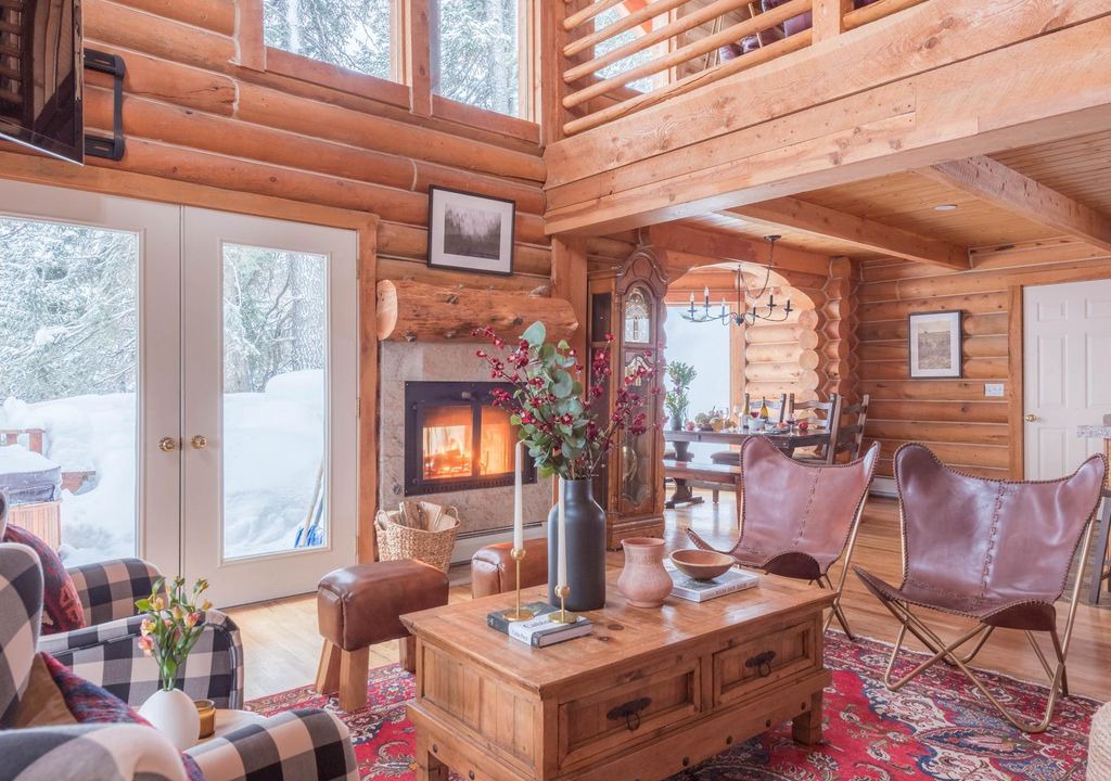 Photo of Livingroom in Summit Park
