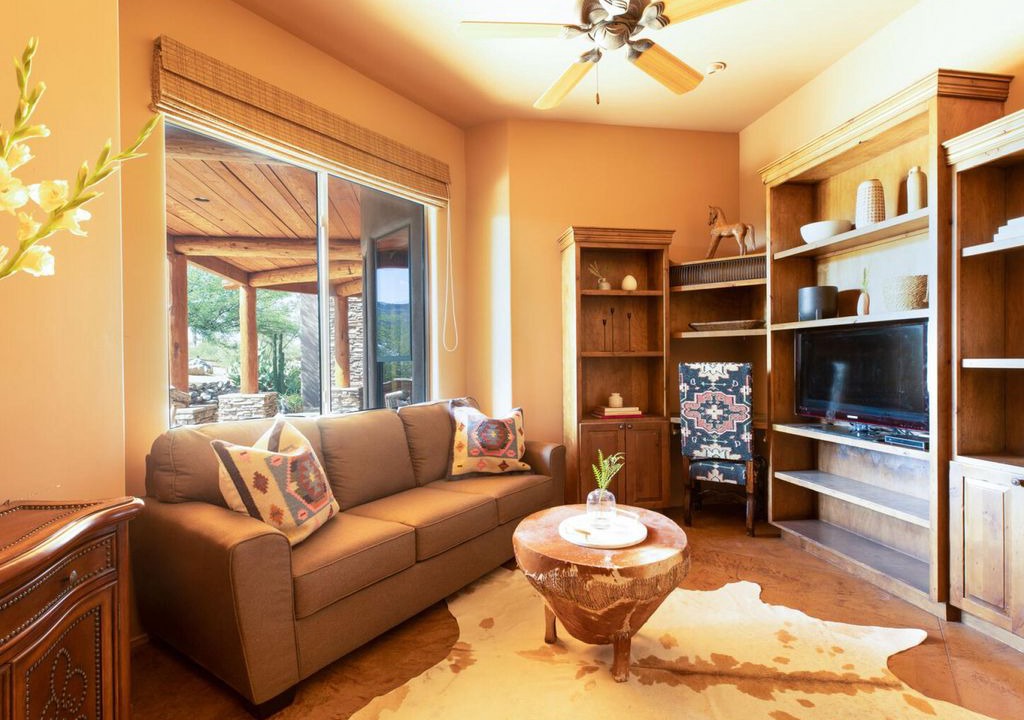Photo of Livingroom in Sunrise Desert Vistas