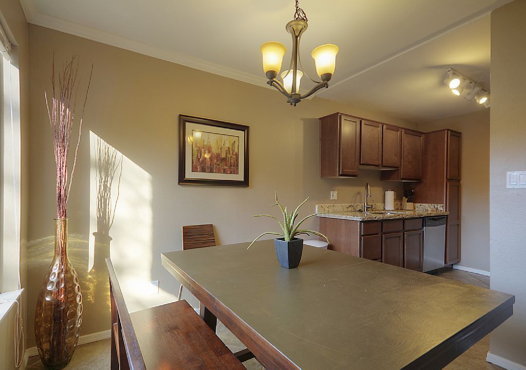 Photo of Livingroom in Peaceful Valley