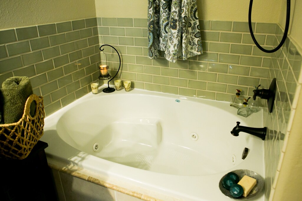 Photo of Bathroom in Palm Valley