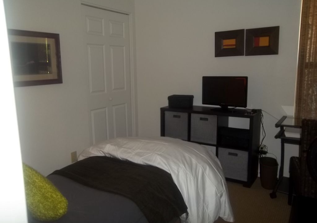 Photo of Bedroom in Skyline Bel Air Estates