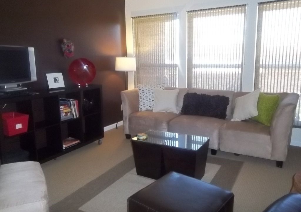 Photo of Livingroom in Skyline Bel Air Estates