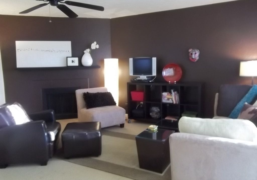 Photo of Livingroom in Skyline Bel Air Estates
