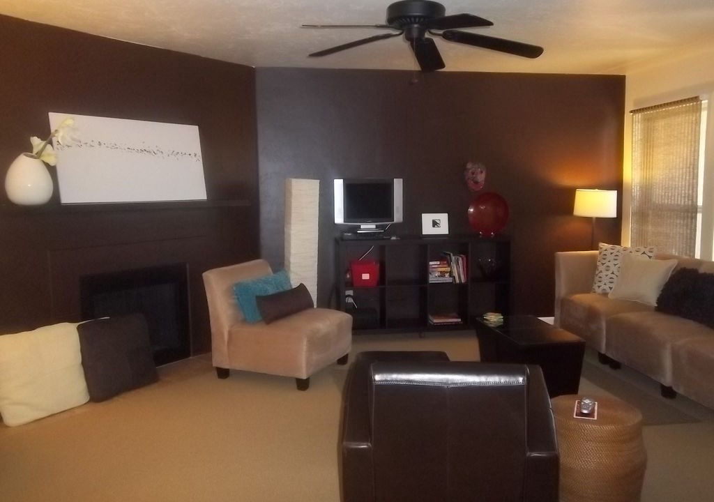 Photo of Livingroom in Skyline Bel Air Estates