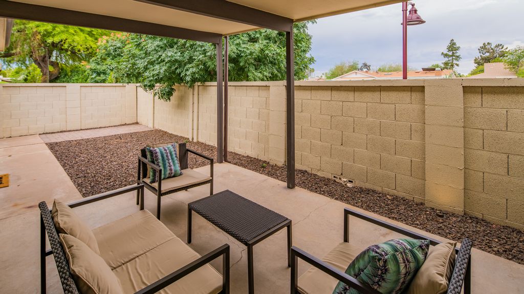 Photo of Patio Balcony in Scottsdale Estates Nine