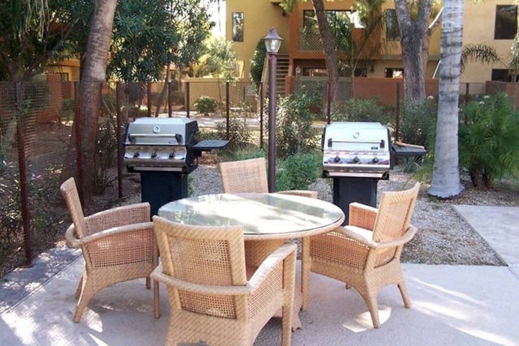 Photo of Patio Balcony in Scottsdale Estates Six