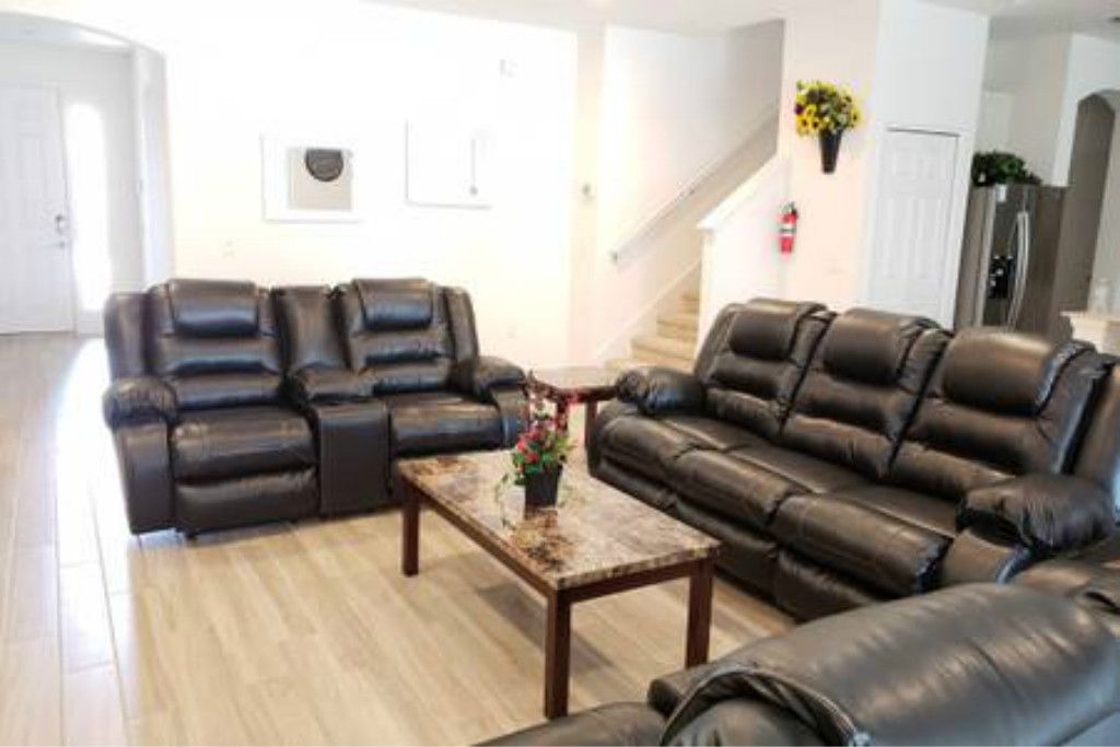 Photo of Livingroom in Scottsdale Estates Six
