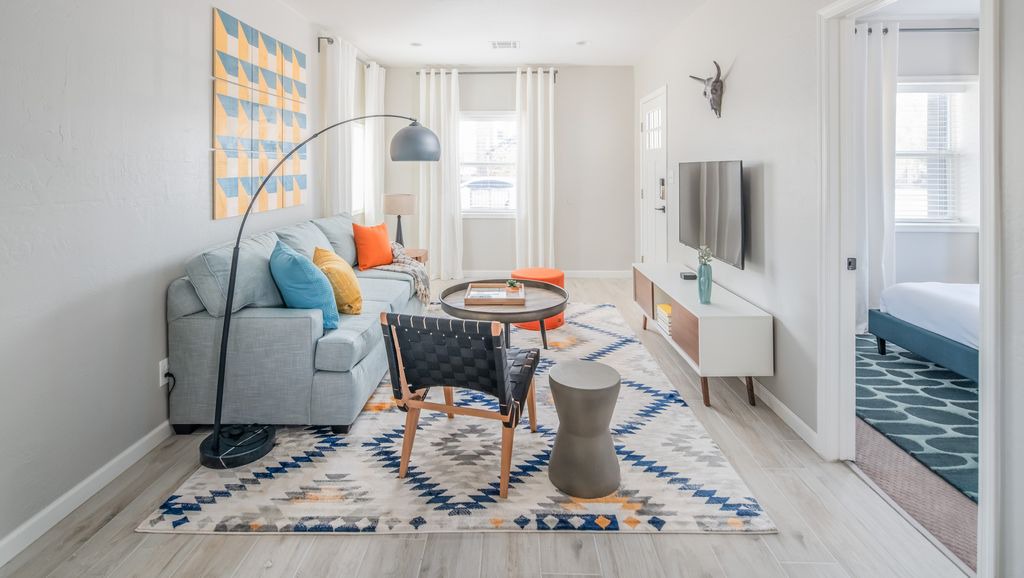 Photo of Livingroom in Garfield