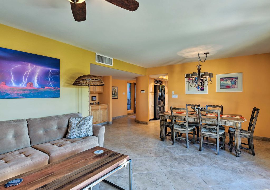 Photo of Livingroom in Hy-view