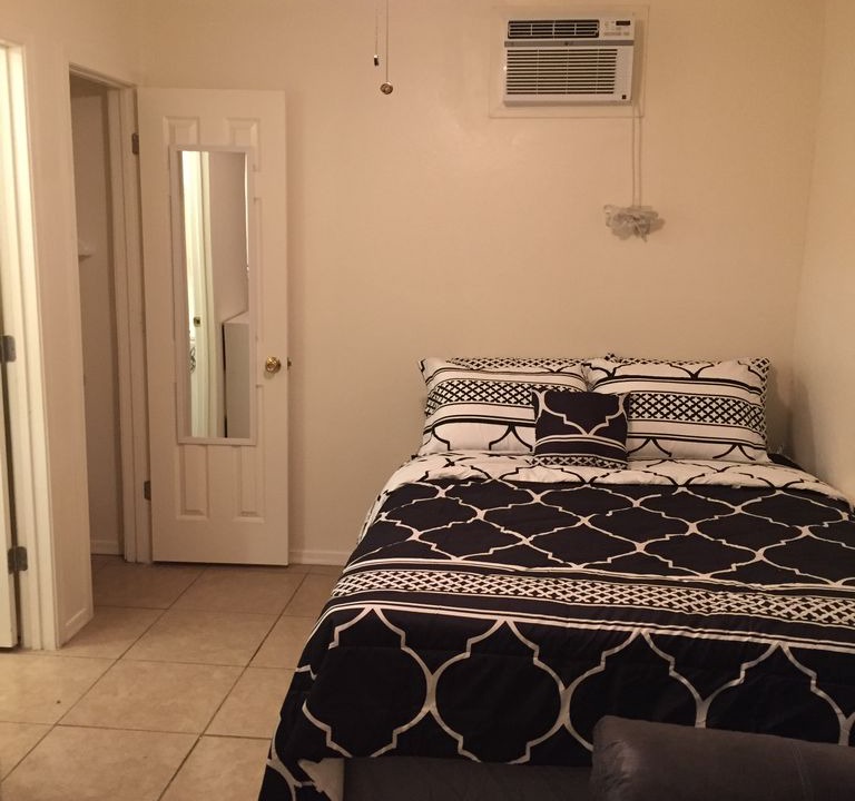 Photo of Bedroom in Garfield